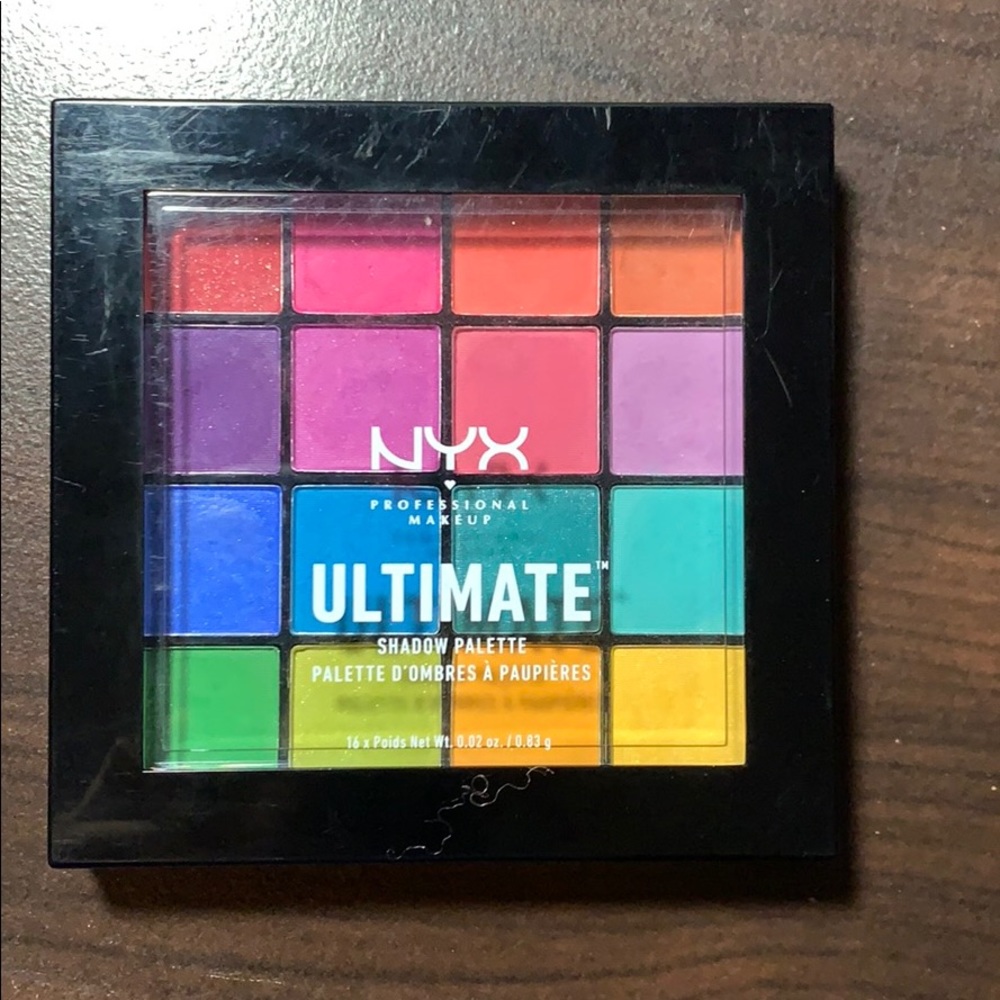 Nyx Ultimate Shadows - BRIGHTS